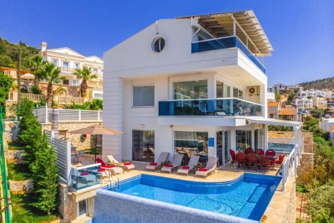 Villa Everest
