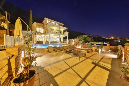 Villa Cems