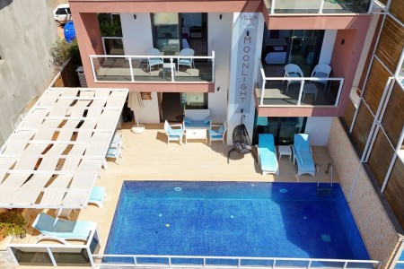 Villa Sunset House