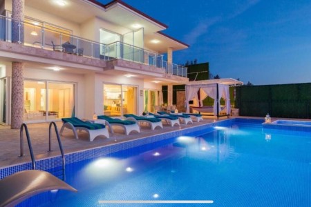 Villa Alvin