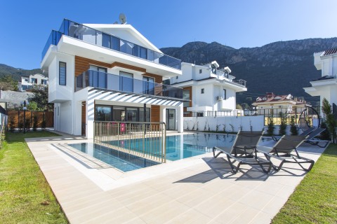 Villa Nes 2