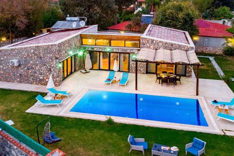 Villa Eterna