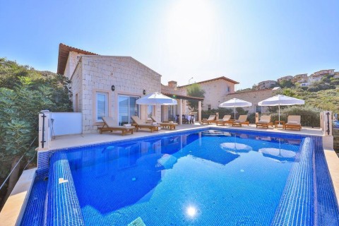 Villa Basil