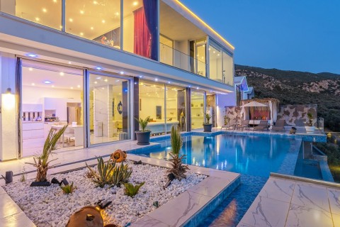 Villa Bride White 